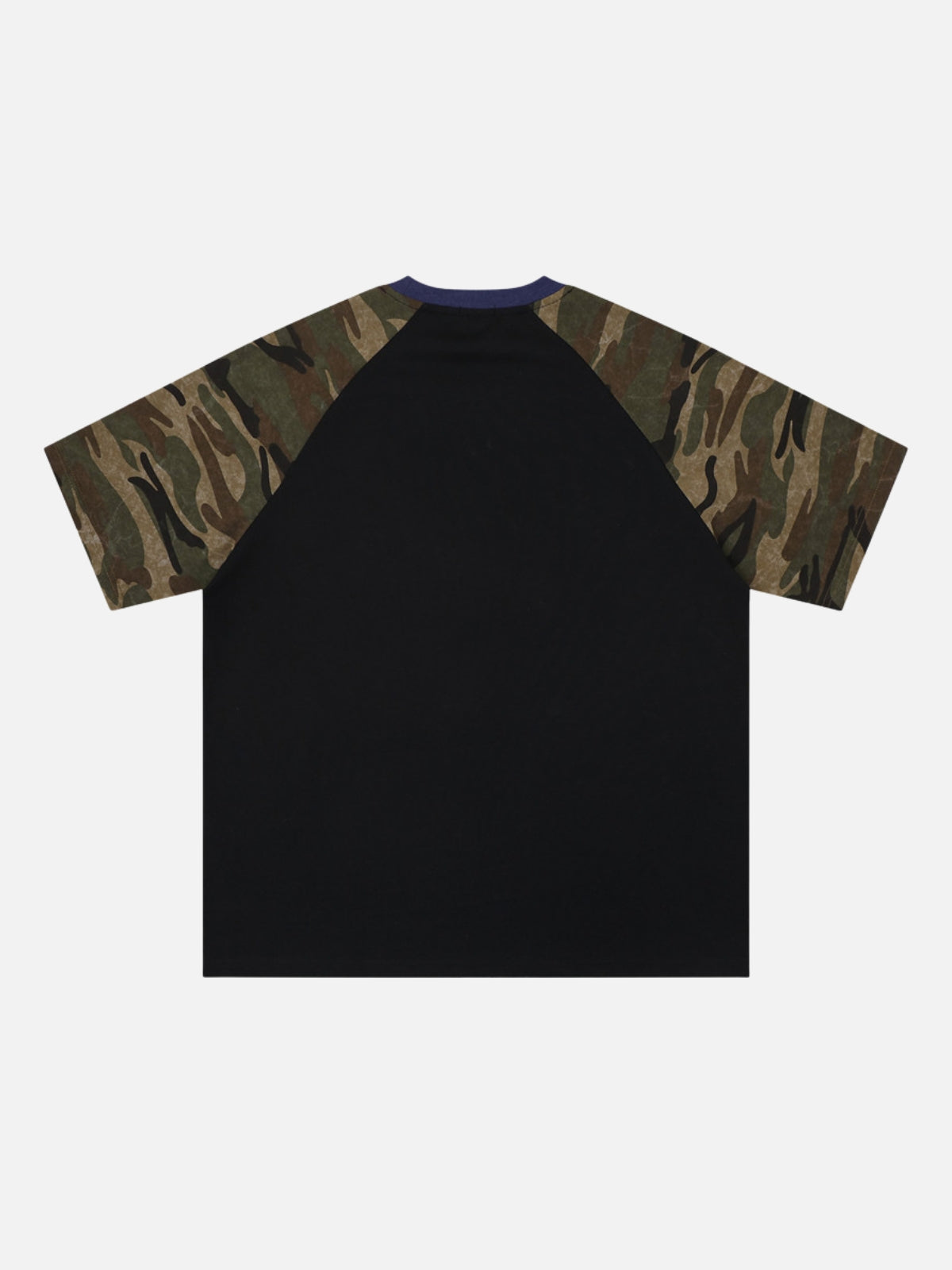 THREE - Oversized Graphic T-Shirt | Teenwear.eu