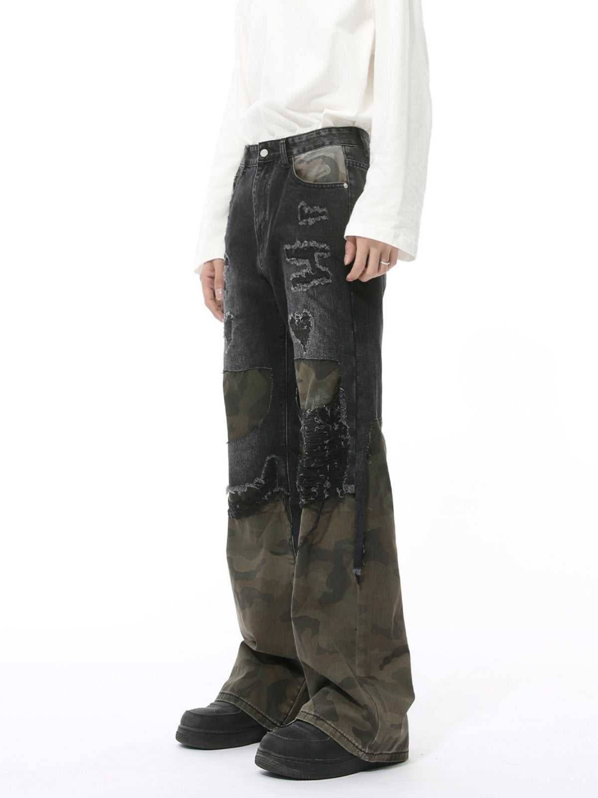 CAMOMIX - Ripped Basic Camo Jeans | Teenwear.eu
