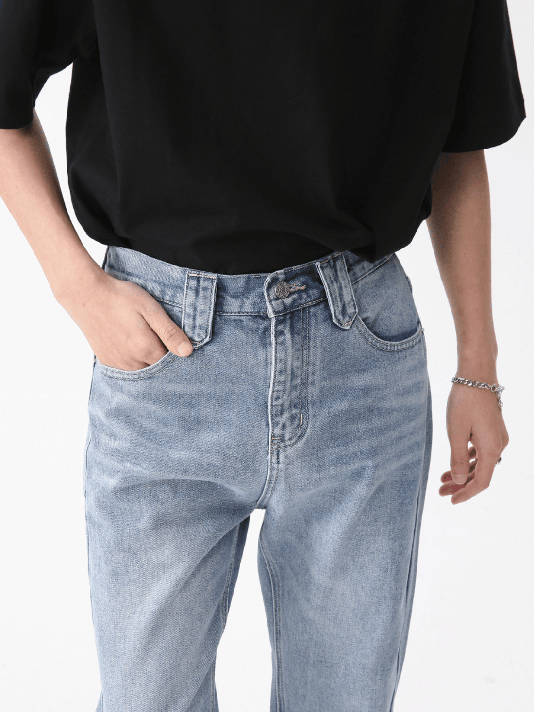 INDIGO - Regular Basic Jeans | Teenwear.eu