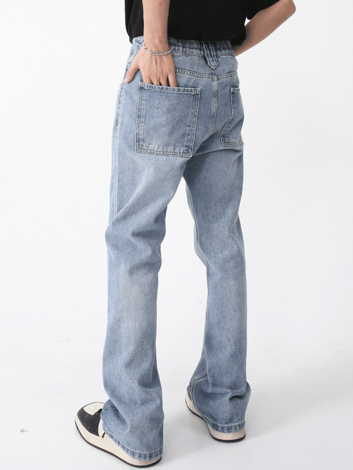 INDIGO - Regular Basic Jeans | Teenwear.eu