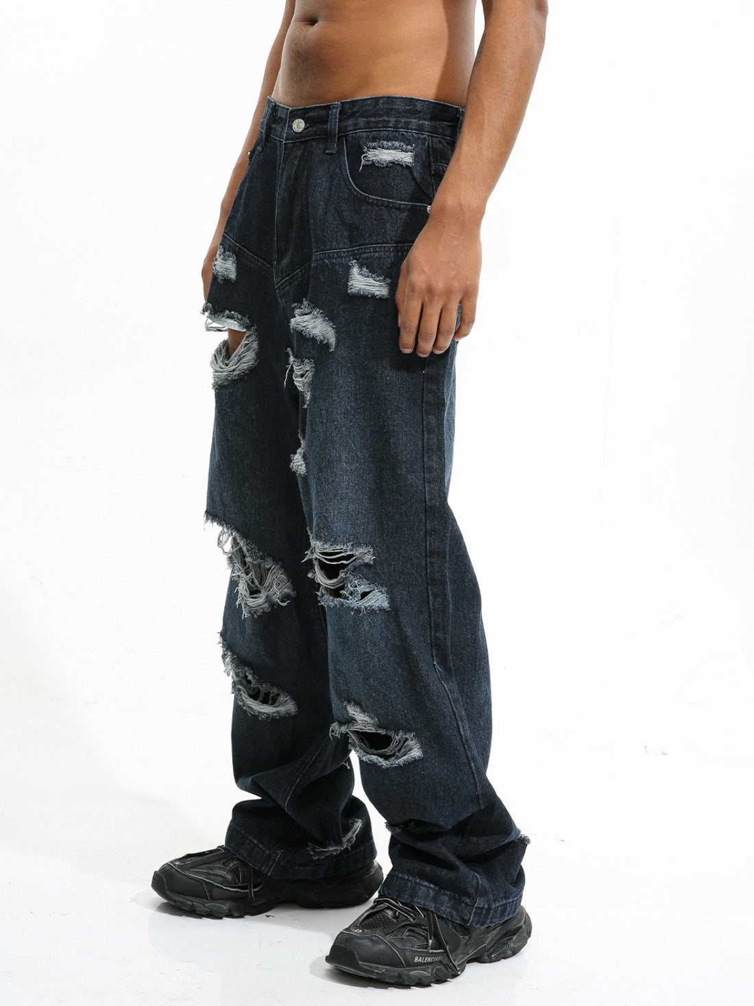 LINE - Baggy Ripped Jeans | Teenwear.eu