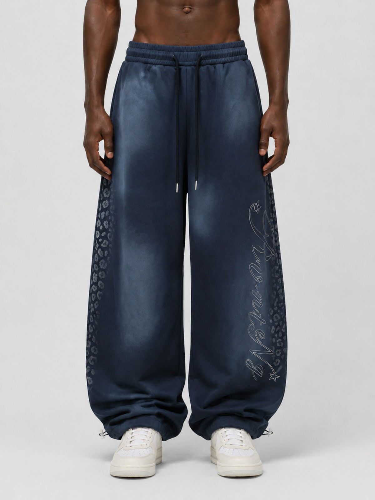 WATERLOO - Baggy Graphic Sweatpants