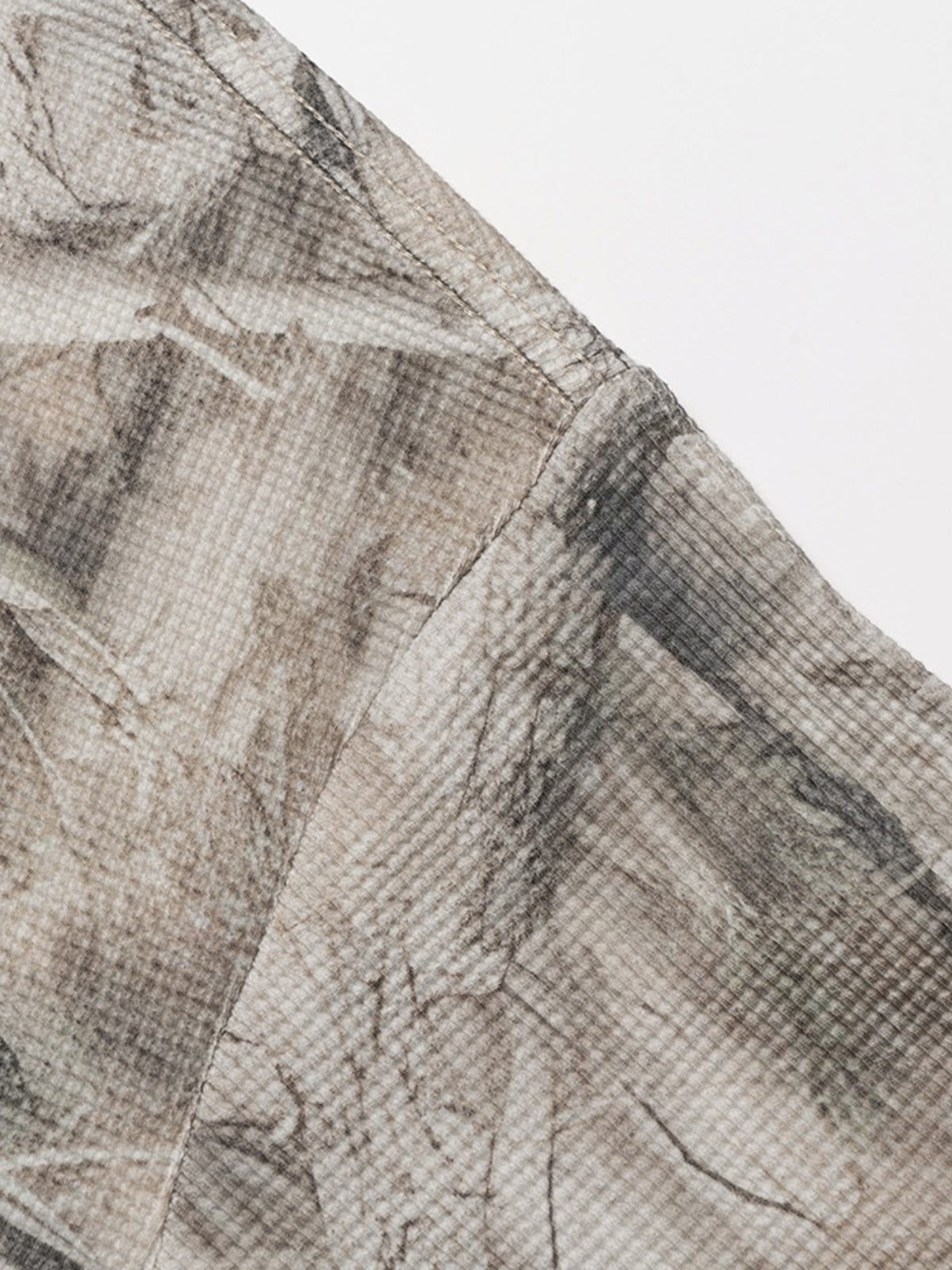 BRANCH - Long Sleeve Camo Print T-Shirt