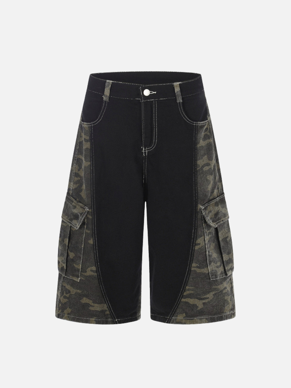 WARY - Oversized Graphic Shorts Camo | Teenwear.eu