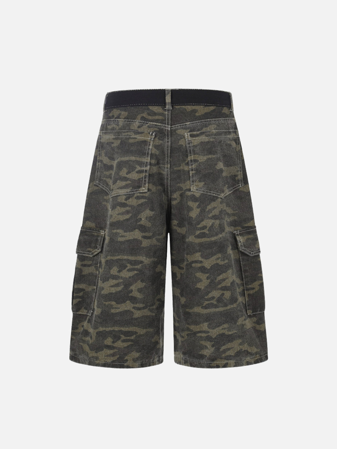 WARY - Oversized Graphic Shorts Camo | Teenwear.eu