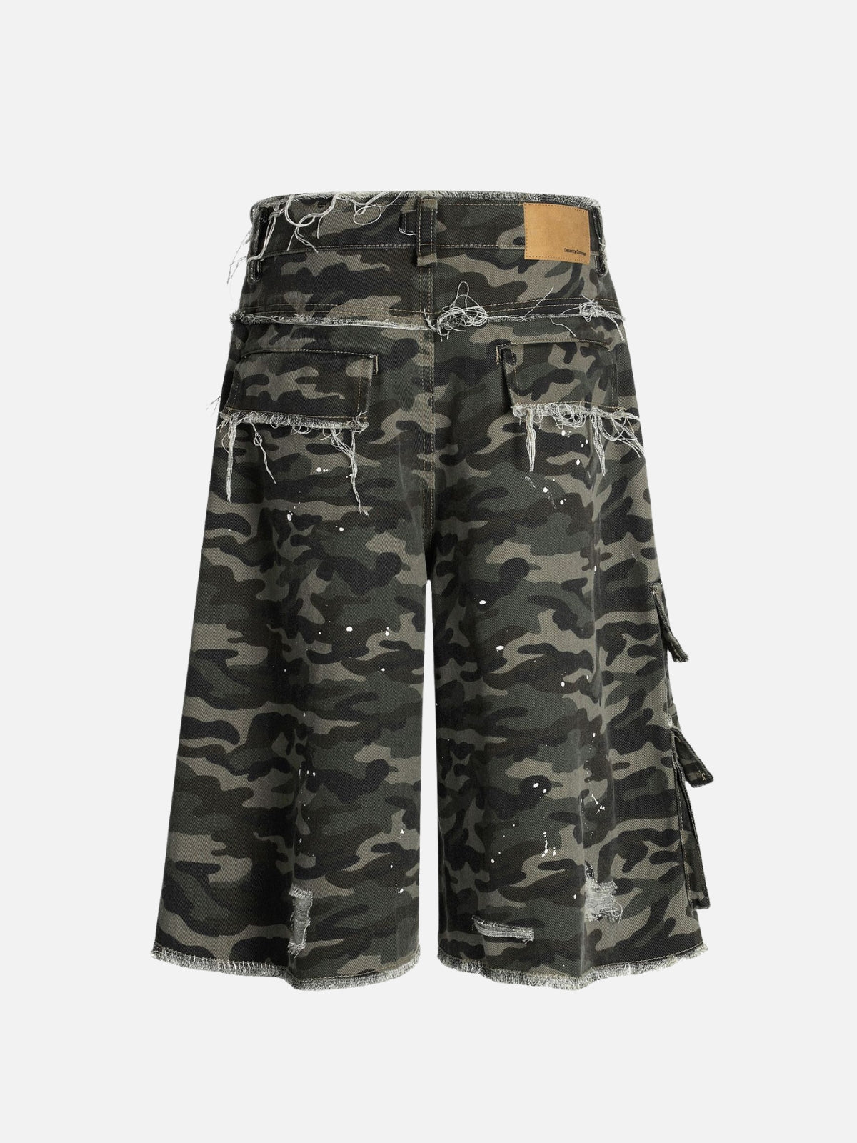 MASKHIES - Baggy Camo Embroidered Jorts | Teenwear.eu
