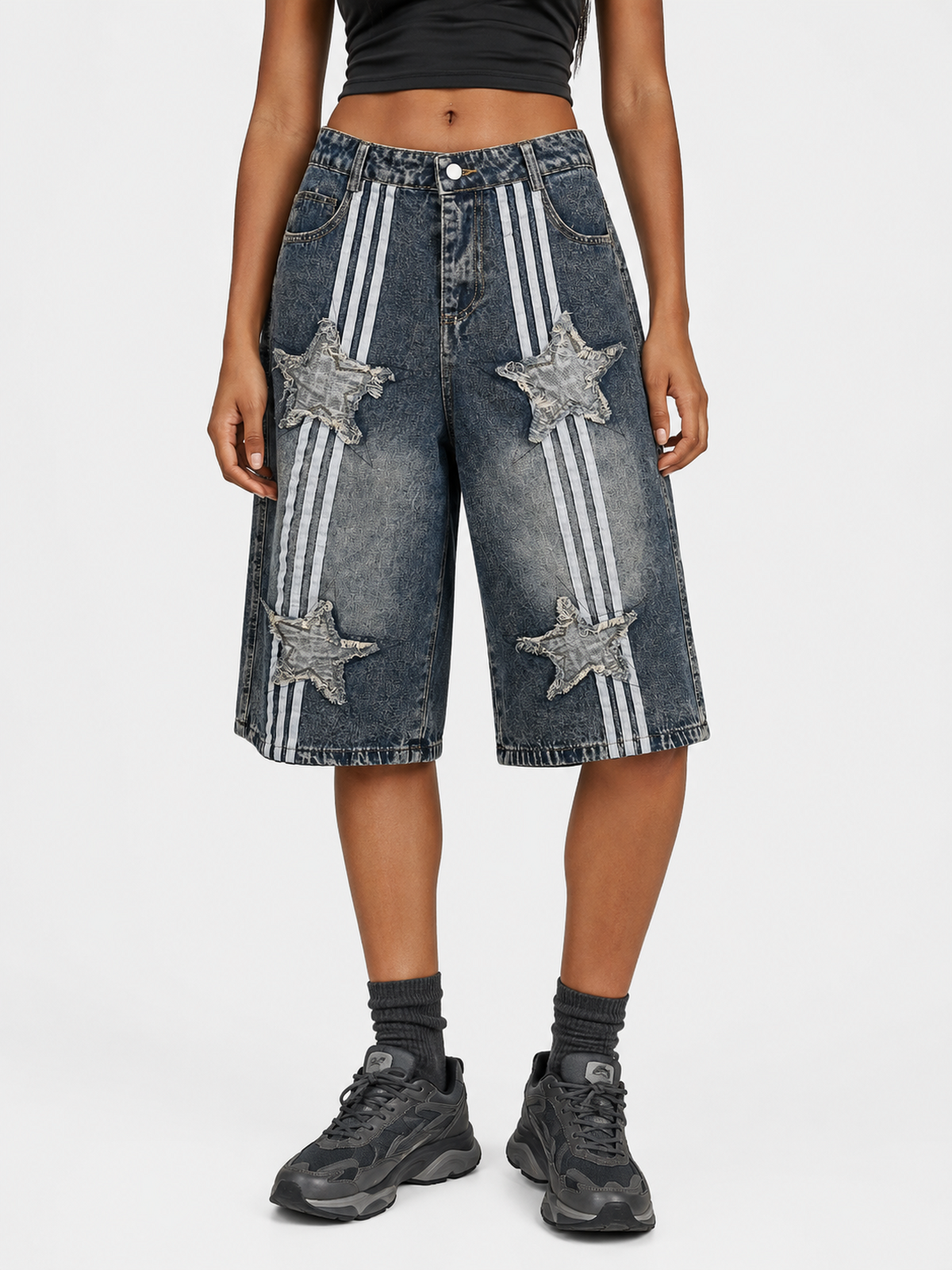 STARY - Baggy Denim Graphic Jorts | Teenwear.eu